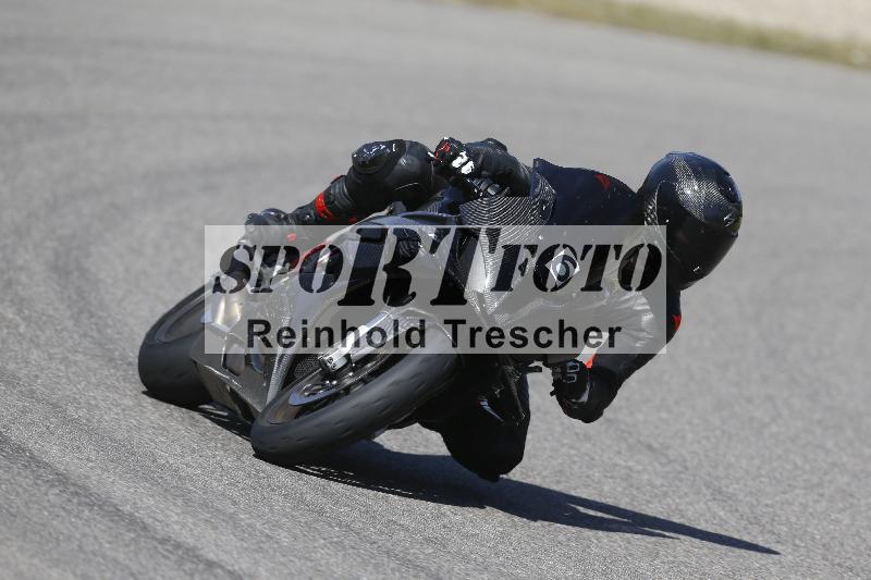 /07 09.04.2026 Cornu Master School ADR/Gruppe blau/6